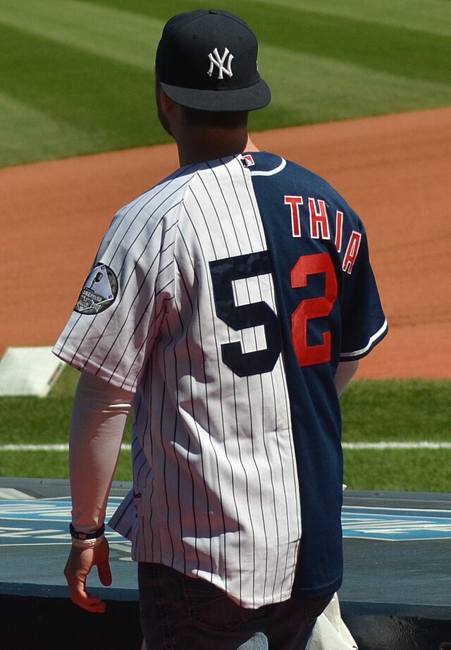 File:C.C. Sabathia Jersey (8736395493).jpg - Wikimedia Commons