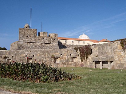 How to get to Castelo da Foz with public transit - About the place