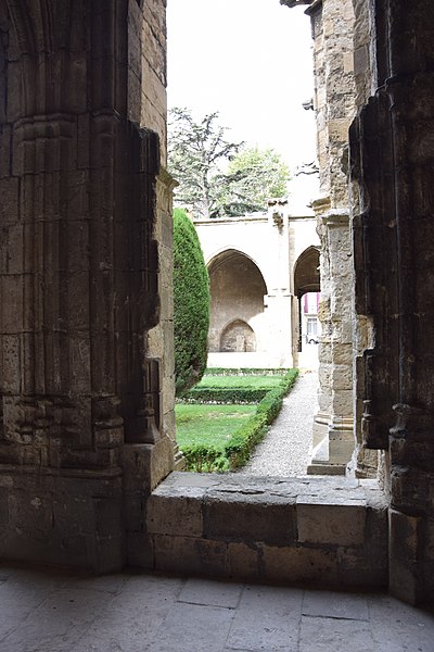 File:Cathédrale Saint-Just-et-Saint-Pasteur102.JPG