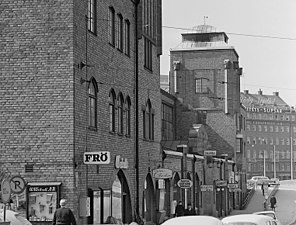 Centralsaluhallen mot Kungsgatan 1965.