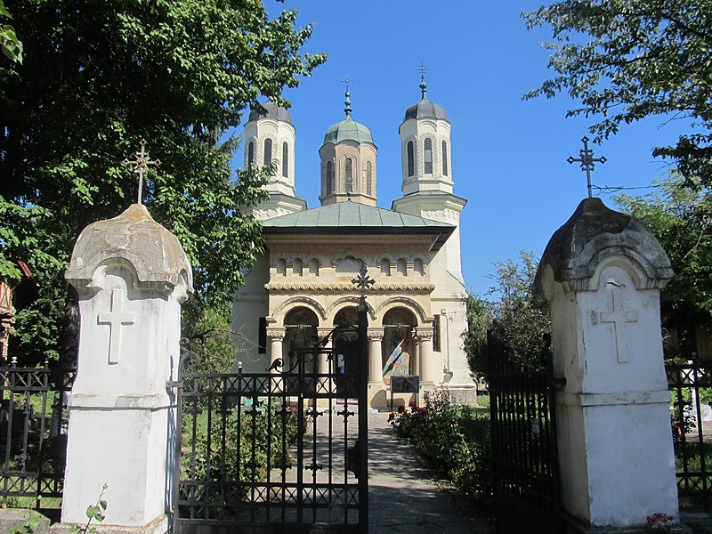 File:Church of the Assumption in Mănești, Prahova.01.jpg