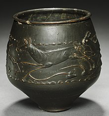 Gallo-Roman cup with type B barbotine or sprigged decoration Clevelandart 1992.126 (cropped).jpg