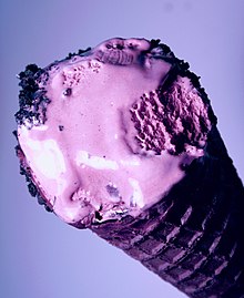 Hitam raspberry es krim