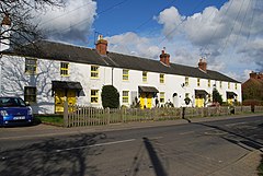 Colourful cottages, Chiddingstone Causeway - geograph.org.uk - 1262880.jpg