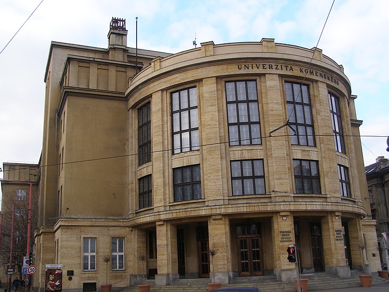 File:Comenius University.JPG