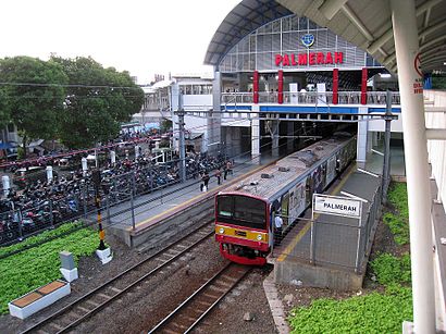 Commuterline at Palmerah Station 4.JPG