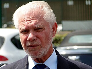 David Gold (businessman)