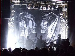 Disco Ensemble esiintymässä Hampurissa syyskuussa 2008.