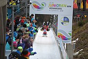 Deutsch: 2. und finaler Lauf der Juniorinnen bei den 33. FIL Juniorenweltmeisterschaften 2018 in Altenberg/Erzgebirge am 1. Februar 2018 (Namen der Abgebildeten in den Kategorien) English: 2nd and final run female juniors at the 2018 33th FIL Junior World Championships at Februar 1st alt Altenberg, Germany (names in categories)