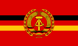 Drapelul navelor de război ale VM (Germania de Est) .svg