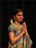 Thumbnail for File:Flickr - dalbera - Ramya Sundaresan au musée Guimet.jpg