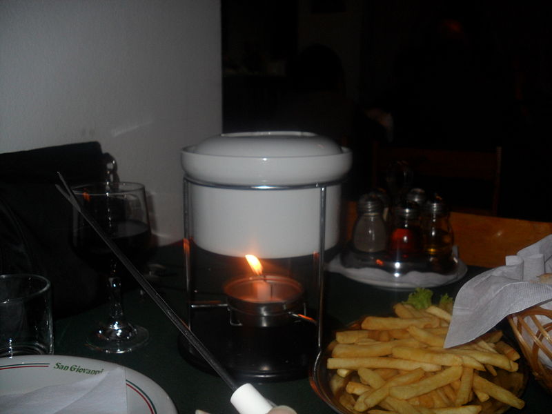 File:Fondue.ms.JPG