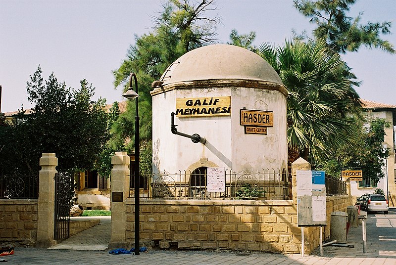 File:Galif Meyhanesi (Selimiye Mosque).jpg