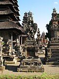 Thumbnail for File:Garuda Shrine, Pura Taman Ayun 1509.jpg