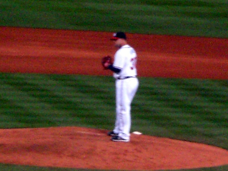 File:Getting ready to Pitch (3441020759).jpg