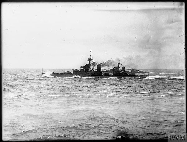 Conqueror at sea in line abreast formation, May 1917