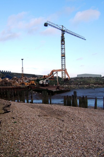 File:Hessle Haven - geograph.org.uk - 276656.jpg