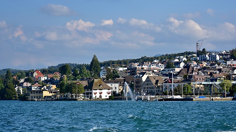 File:Horgen - Zimmerberg - Helvetia 2015-09-09 17-38-48.JPG