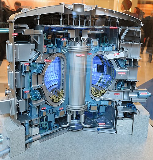 ITER Exhibit (01810402) (12219071813) (cropped).jpg
