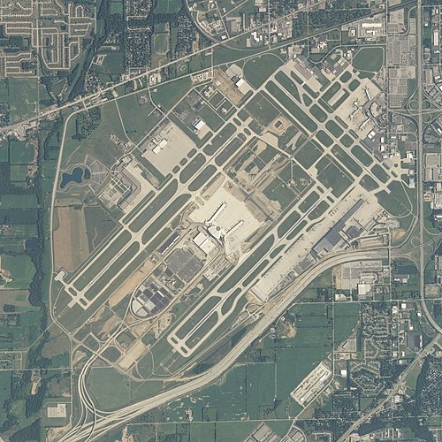 Indianapolis International Airport (USGS).jpg