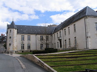 Іссуден,  Centre-Val de Loire, Франція