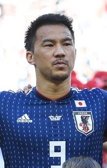 شينجي أوكازاكي: لاعب كرة قدم ياباني