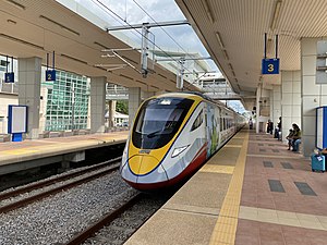 KTM Class 93 of KTM ETS arriving Pulau Sebang