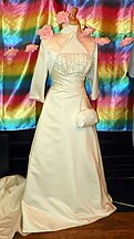 Kat Slater's wedding dress to Andy Hunter.jpg