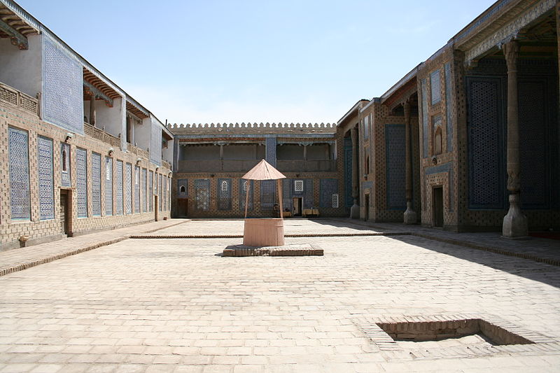 File:Khiva Itchan Kala palace.JPG