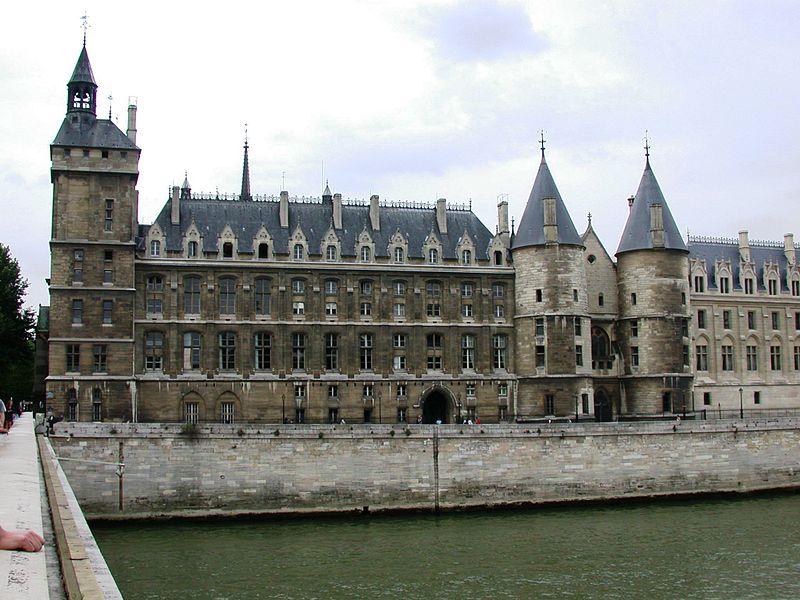 File:La Conciergerie Paris France.JPG