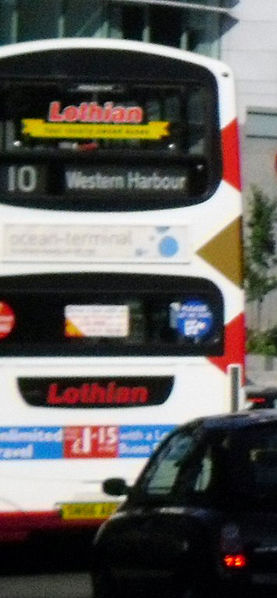 File:Lothian Buses bus Volvo Wrightbus Harlequin livery, 22 September 2008.jpg