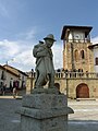 Estatua "Mankakarga", en homenaje a la antigua actividad de los pobladores asuncenos.