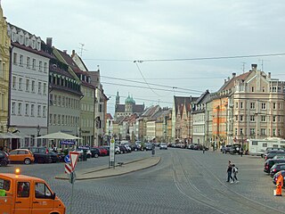 File:Maximilianstraße Augsburg von Sueden.jpg - Wikimedia Commons