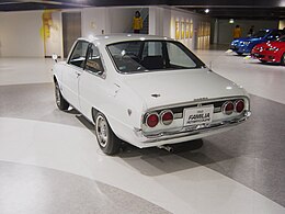 Mazda-FAMILIA-rotary-coupe02.jpg
