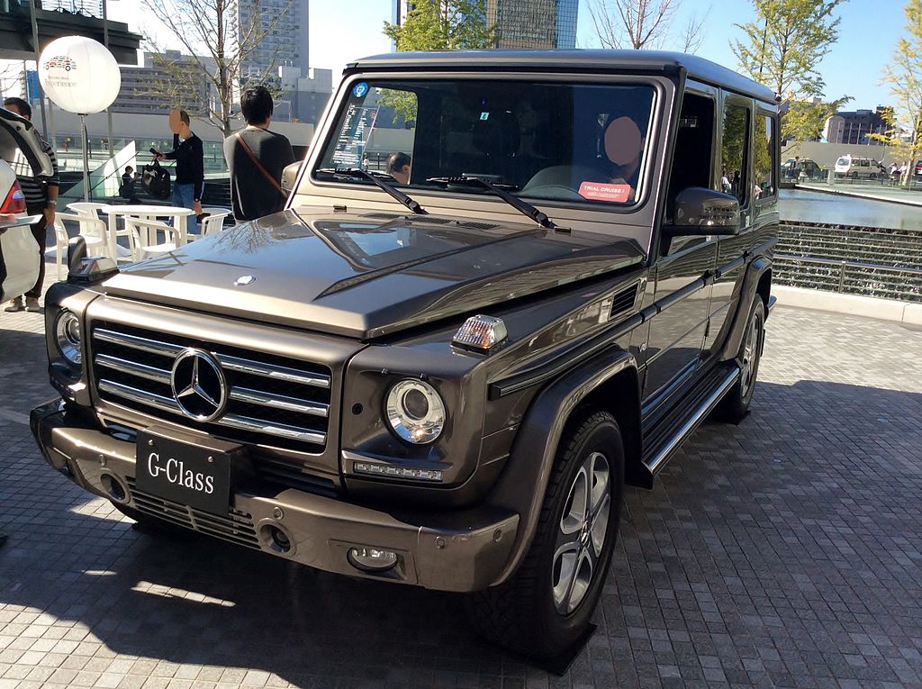 File:Mercedes-Benz G 550 (W463) front.JPG - Wikimedia Commons