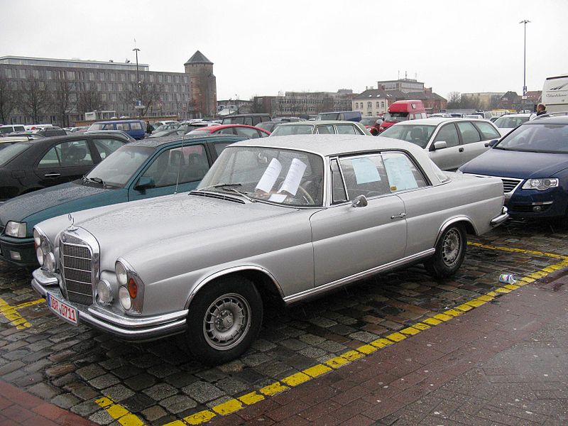 File:Mercedes-benz 250 SE Coupé (5431240288).jpg