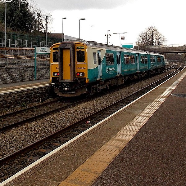 File:Merthyr Tydfil train at Merthyr Vale station - geograph.org.uk - 4204270.jpg