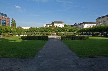 So kommt man zu dem Mierendorffplatz mit den Öffentlichen - Mehr zum Ort Hier