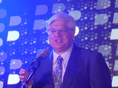 Mike Lazaridis.jpg