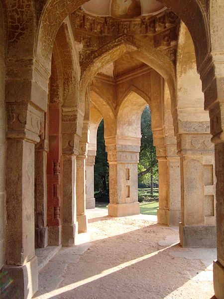 File:Mohmammed Shah Tomb 013.jpg