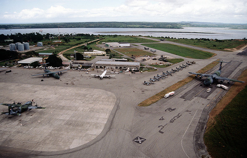 File:Moi Airport DF-ST-99-05500.jpg