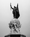 Monumento Vasco Nuñes de Balboa , blanco y negro.jpg