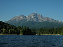220px Mount Shasta 8 4 2007