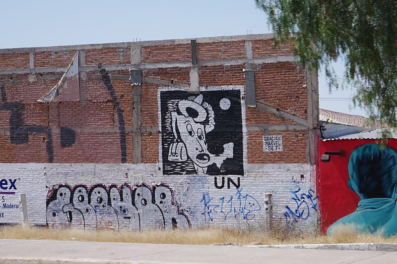 File:Mural de la Avenida Gómez Morín 06.jpg