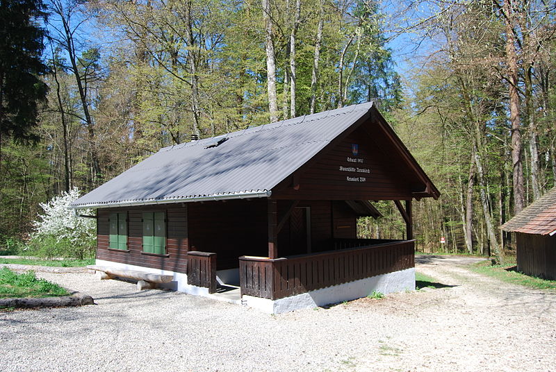 File:Neunkirch Wasenhütte 037.JPG