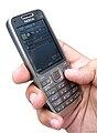 Egy okostelefon: Nokia E52