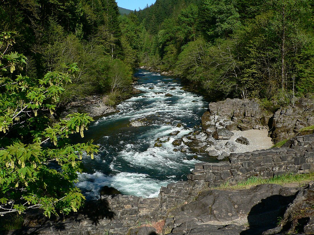 Santiam River