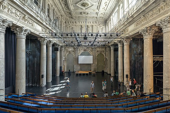 Februar Großer Saal des Odeon Theaters in Wien Thomas Ledl