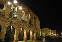 Ora della Terra Verona Piazza Bra Arena 2013 WWF Verona Paolo Villa 9886.JPG