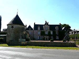 Oroux château Maurivet (1).JPG
